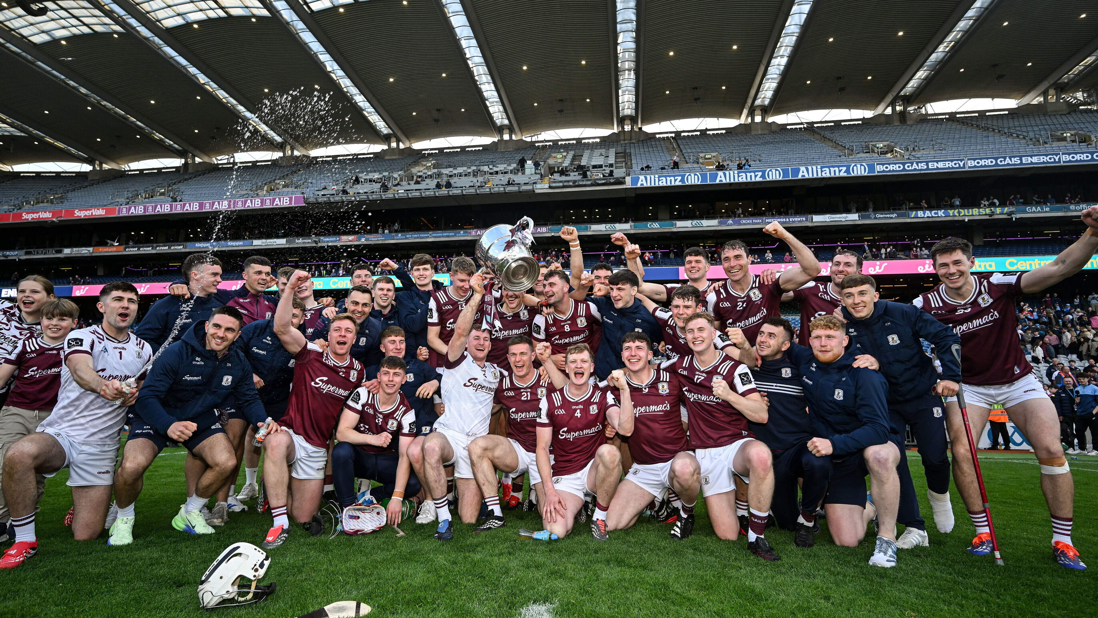 Tom Monaghan and Conor Whelan clean up as Galway rip Dublin to shreds en route to Leinster glory